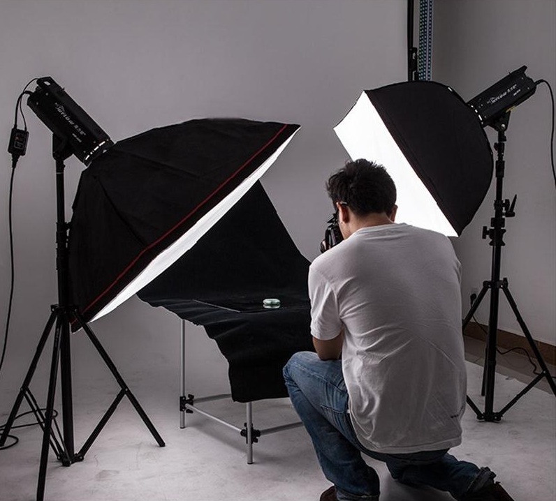 Bí quyết chụp ảnh sản phẩm đẹp cho website bán hàng - Sử dụng ánh sáng tự nhiên - Bố trí concept phù hợp